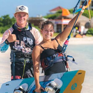 Aruba Kitesurfing & Kitefoiling Lessons